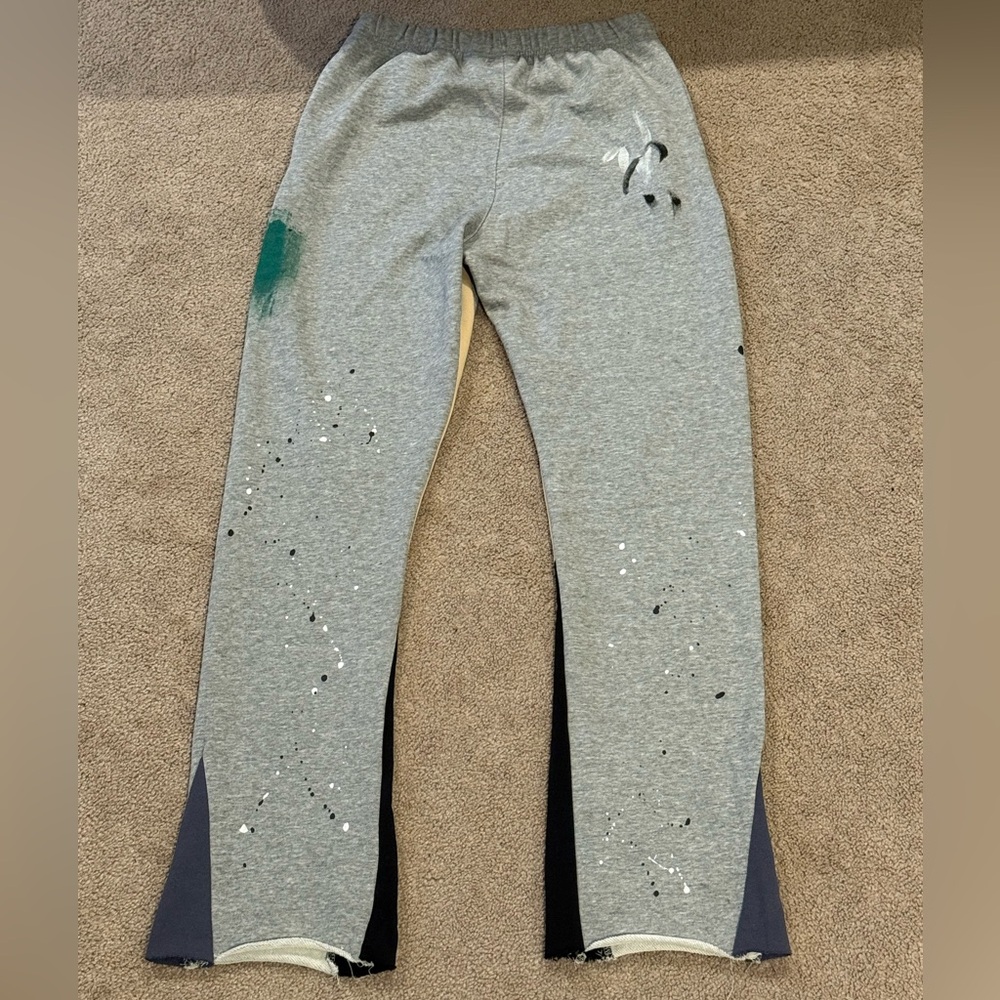 Gallery Dept Gray Sweatpants with Artistic Splatter